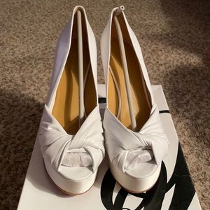 White 9 west leather & satin platform wedges